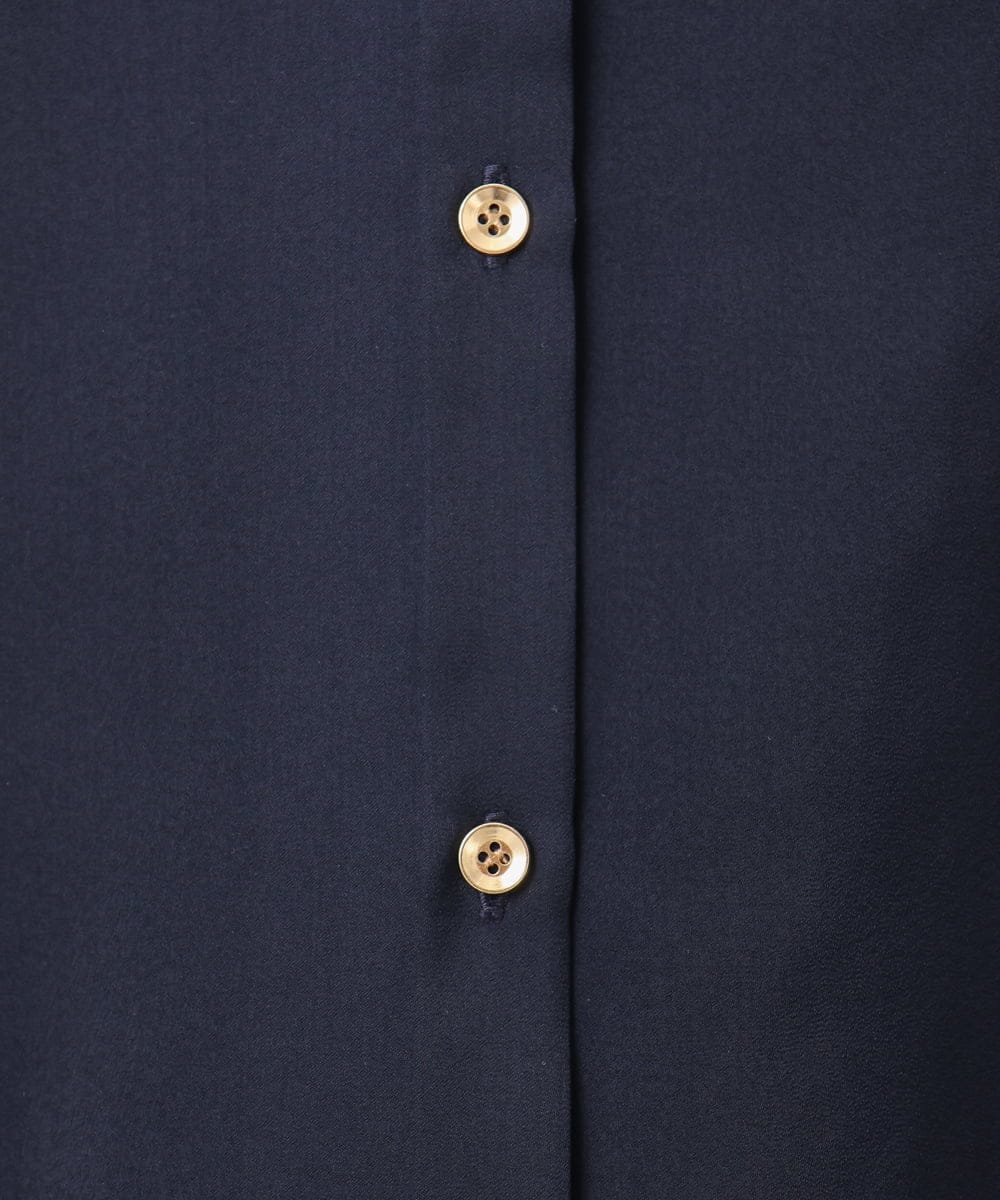 OLBGD02069 eur3(エウルキューブ) 【大きいサイズ/a.v.v×eur3】【接触冷感/UVカット】サテンギャザーブラウス ネイビー