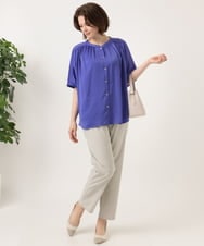 OLBGD02069 eur3(エウルキューブ) 【大きいサイズ/a.v.v×eur3】【接触冷感/UVカット】サテンギャザーブラウス パープル