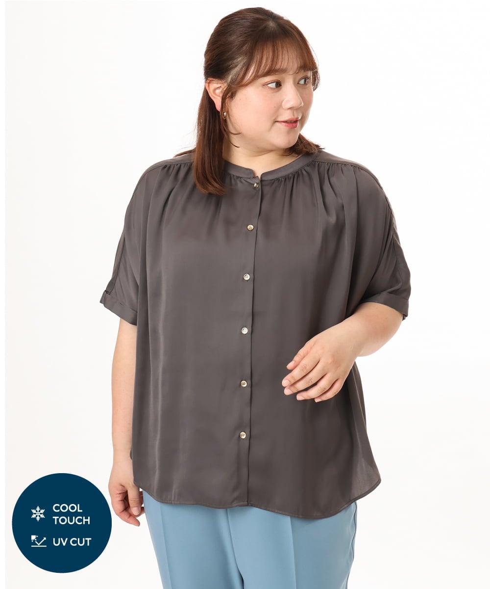OLBGD02069 eur3(エウルキューブ) 【大きいサイズ/a.v.v×eur3】【接触冷感/UVカット】サテンギャザーブラウス ダークグレー