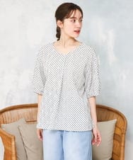 OLBGD28089 eur3(エウルキューブ) 【WEB先行販売】【大きいサイズ】エンボスドットブラウス ライトグレー