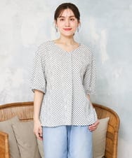 OLBGD28089 eur3(エウルキューブ) 【WEB先行販売】【大きいサイズ】エンボスドットブラウス ライトグレー