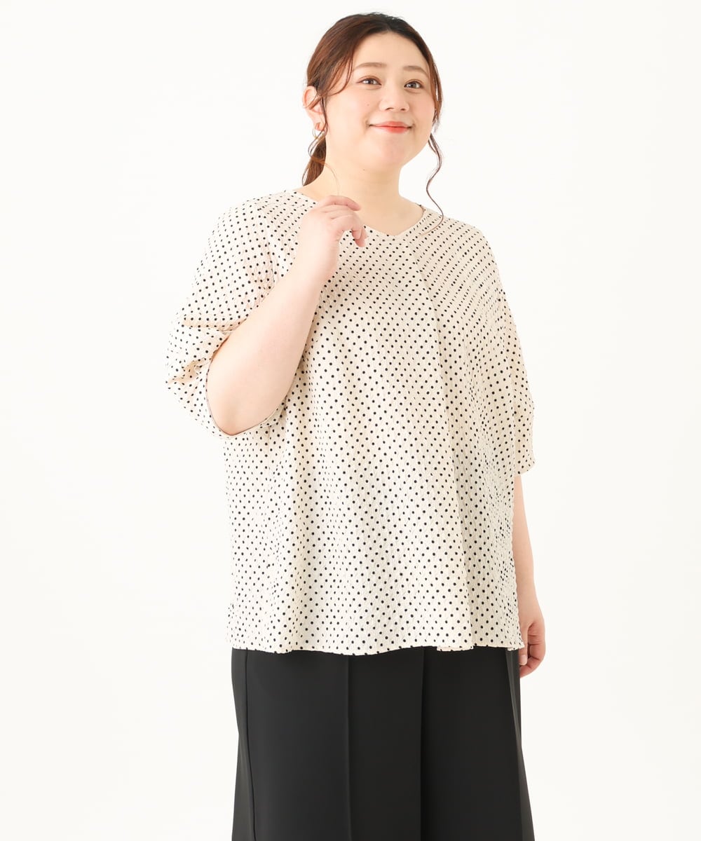 OLBGV26079 eur3(エウルキューブ) 【大きいサイズ】Vネックドットプリントブラウス アイボリー(80)