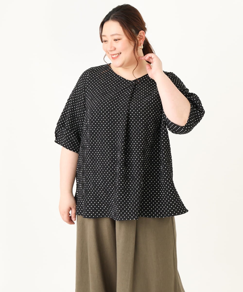 OLBGV26079 eur3(エウルキューブ) 【大きいサイズ】Vネックドットプリントブラウス ブラック(94)