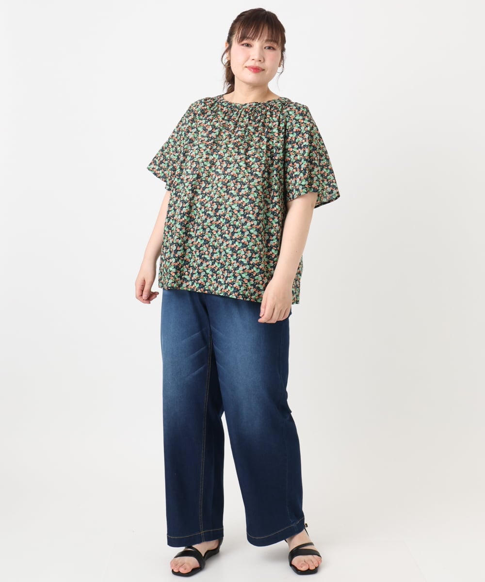 OLBHA36089 eur3(エウルキューブ) 【WEB先行販売】【大きいサイズ】フルーツプリントブラウス ネイビー(57)
