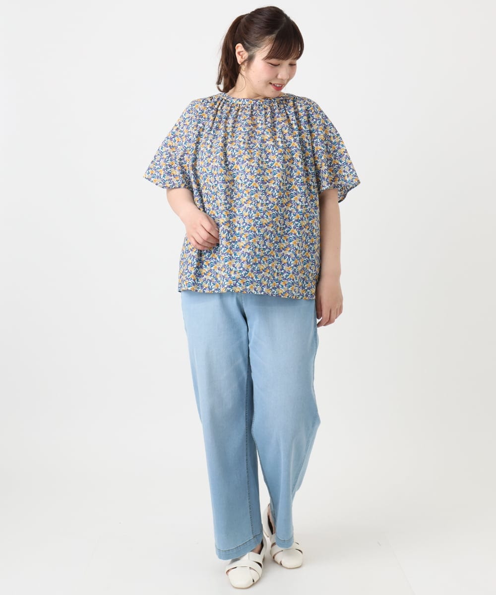 OLBHA36089 eur3(エウルキューブ) 【WEB先行販売】【大きいサイズ】フルーツプリントブラウス ホワイト(90)