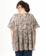 OLBHD13099 eur3(エウルキューブ) 【大きいサイズ】インド綿ピンタックブラウス グレー