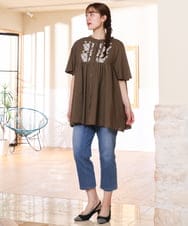 OLBHD14119 eur3(エウルキューブ) 【大きいサイズ】インド綿刺繍ギャザーブラウス ダークブラウン