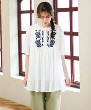 OLBHD14119 eur3(エウルキューブ) 【大きいサイズ】インド綿刺繍ギャザーブラウス ホワイト