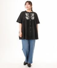 OLBHD14119 eur3(エウルキューブ) 【大きいサイズ】インド綿刺繍ギャザーブラウス ブラック