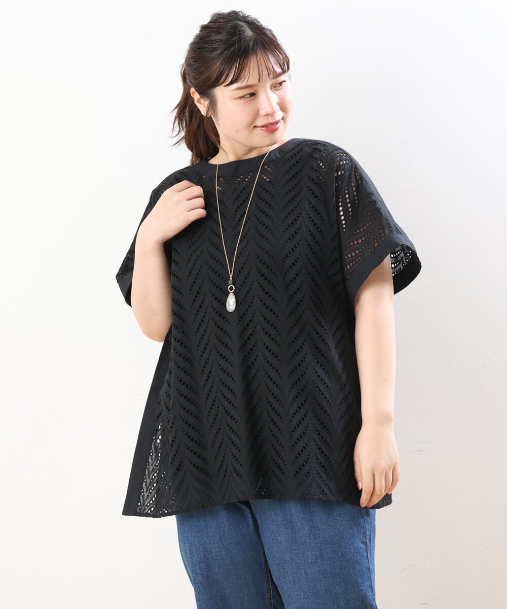 OLBHS32090 eur3(エウルキューブ) 【大きいサイズ】リーフ柄ポンチョ風レースブラウス ブラック(94)