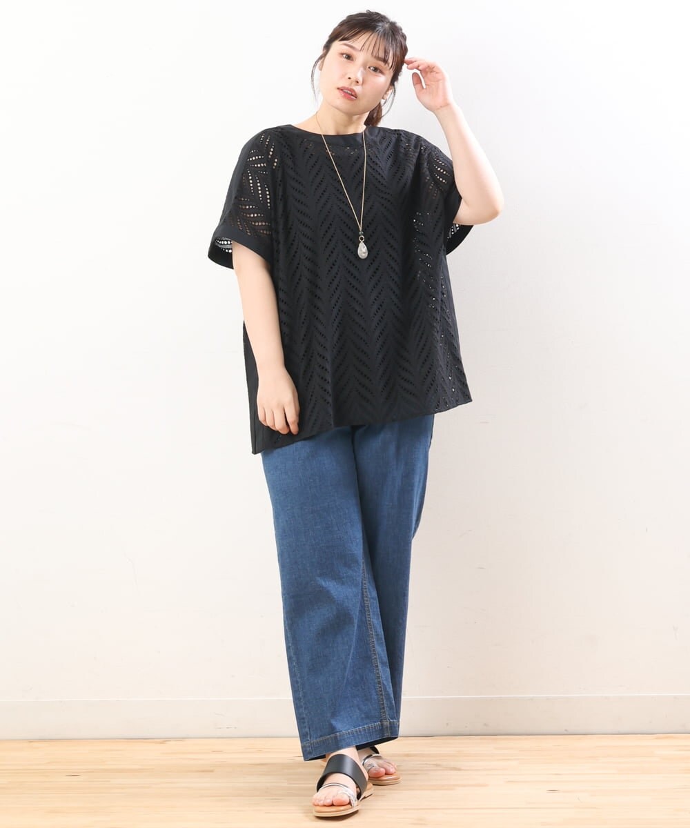 OLBHS32090 eur3(エウルキューブ) 【大きいサイズ】リーフ柄ポンチョ風レースブラウス ブラック(94)
