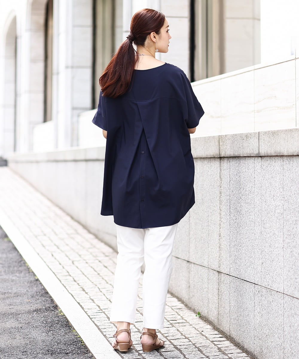OLBHV34099 eur3(エウルキューブ) 【大きいサイズ】バックタックブラウス ネイビー(57)