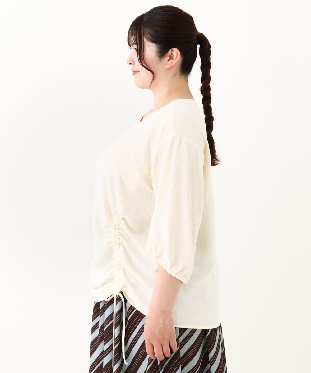 OLBHV46089 eur3(エウルキューブ) 【大きいサイズ】スピンドルヘムブラウス アイボリー(80)