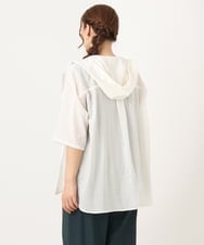 OLBIA10109 eur3(エウルキューブ) 【WEB先行販売】【大きいサイズ】シアーフーディー半袖ブラウス ホワイト(90)