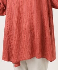 OLBJD02099 eur3(エウルキューブ) 【WEB先行販売】【大きいサイズ/接触冷感】ドビーストライプイレヘムブラウス オレンジ