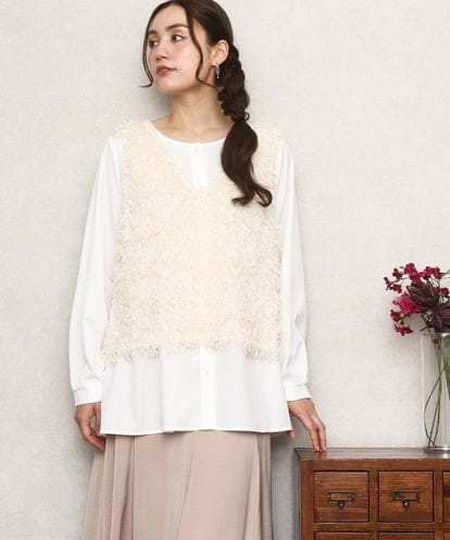 OLBKA07119 eur3 【WEB先行販売】【大きいサイズ】フェザーベスト＋ブラウスセット