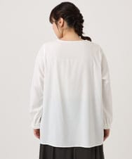 OLBKA07119 eur3(エウルキューブ) 【WEB先行販売】【大きいサイズ】フェザーベスト＋ブラウスセット ライトグレー(91)