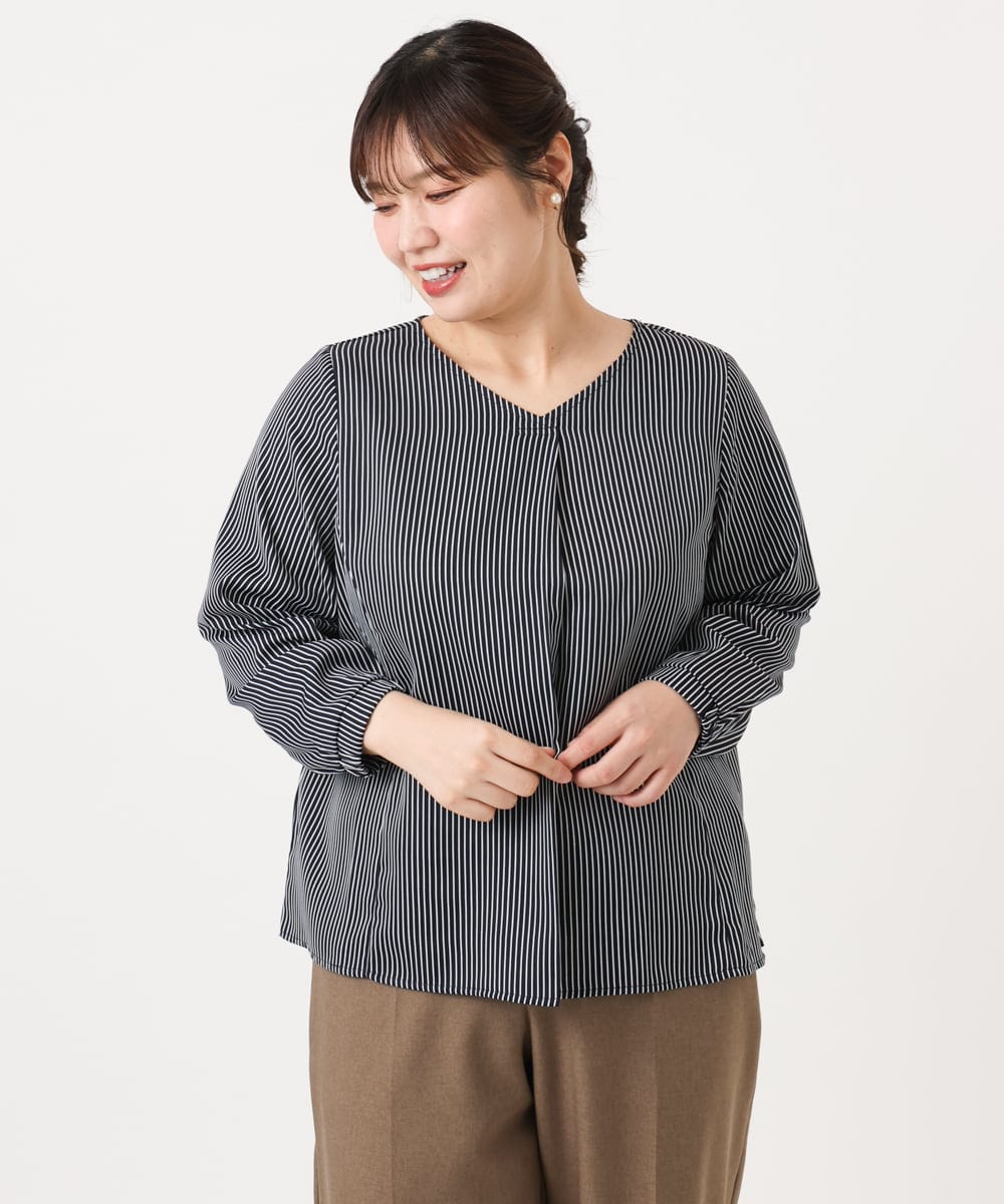 OLBKA08079 eur3(エウルキューブ) 【WEB先行販売】【大きいサイズ/11号サイズあり】Vネックストライプブラウス ネイビー(57)