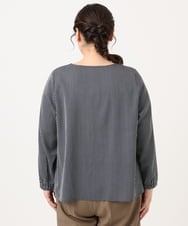 OLBKA08079 eur3(エウルキューブ) 【WEB先行販売】【大きいサイズ/11号サイズあり】Vネックストライプブラウス ネイビー(57)