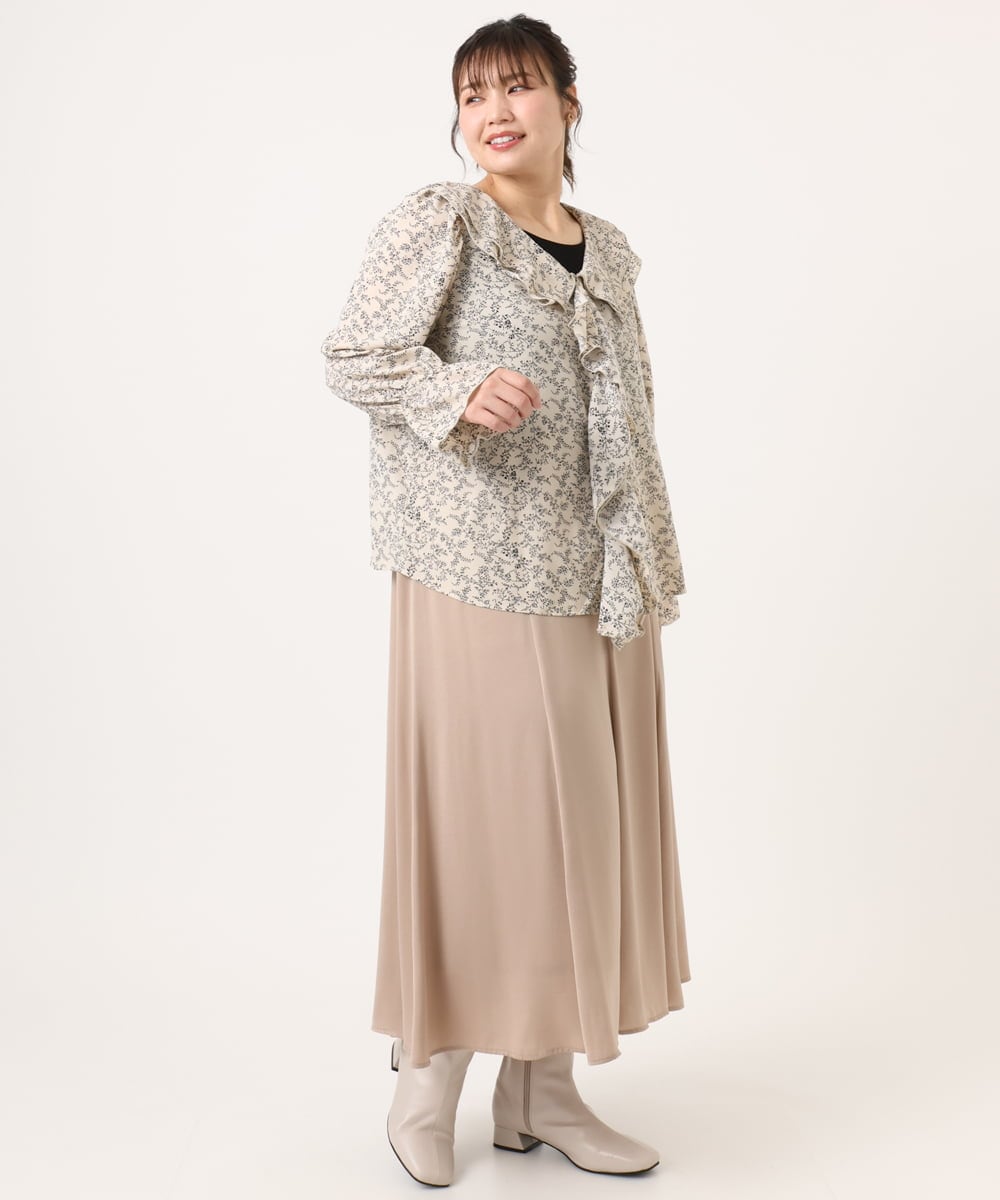 OLBKA15099 eur3(エウルキューブ) 【WEB先行販売】【大きいサイズ】ラッフルネック小花プリントブラウス ベージュ(82)