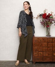 OLBKA15099 eur3(エウルキューブ) 【WEB先行販売】【大きいサイズ】ラッフルネック小花プリントブラウス ブラック(94)
