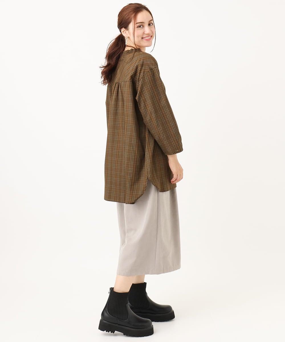 OLBKV08099 eur3(エウルキューブ) 【大きいサイズ】シャーリングチェックブラウス ダークブラウン(87)