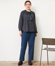 OLBLD13099 eur3(エウルキューブ) 【大きいサイズ】フリルリボンブラウス ダークグレー