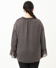 OLBLV16089 eur3(エウルキューブ) 【雑誌掲載】【大きいサイズ】レースコンビブラウス ダークグレー(93)