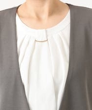 OLCKA02099 eur3(エウルキューブ) 【大きいサイズ】カットジョーゼットジレ ダークグレー(93)