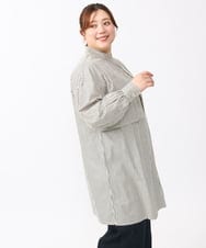 OLEAA28119 eur3(エウルキューブ) 【大きいサイズ/soso×eur3】ケープ風ストライプシャツ グレー(92)