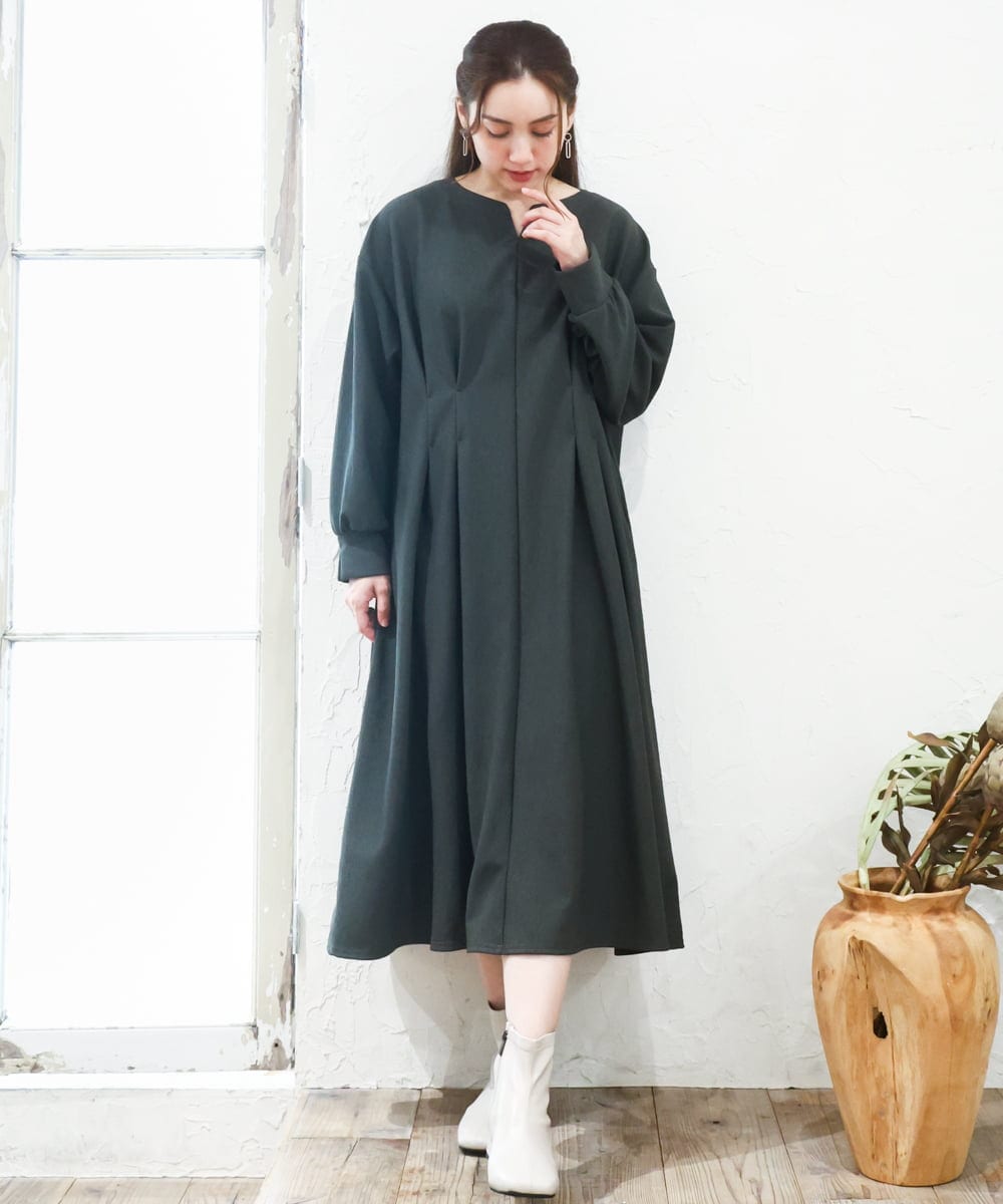 OLEAD21119 eur3(エウルキューブ) 【大きいサイズ/LAVEANGE×eur3】タックジャージーワンピース カーキ(36)