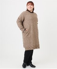 OLEAD22119 eur3(エウルキューブ) 【WEB先行販売】【大きいサイズ/LAVEANGE×eur3】アンゴラタッチニットチュニックワンピース モカ(84)