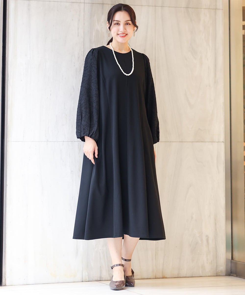 OLEAV11139 eur3(エウルキューブ) 【大きいサイズ】袖ジャガードデザインワンピース ブラック(94)