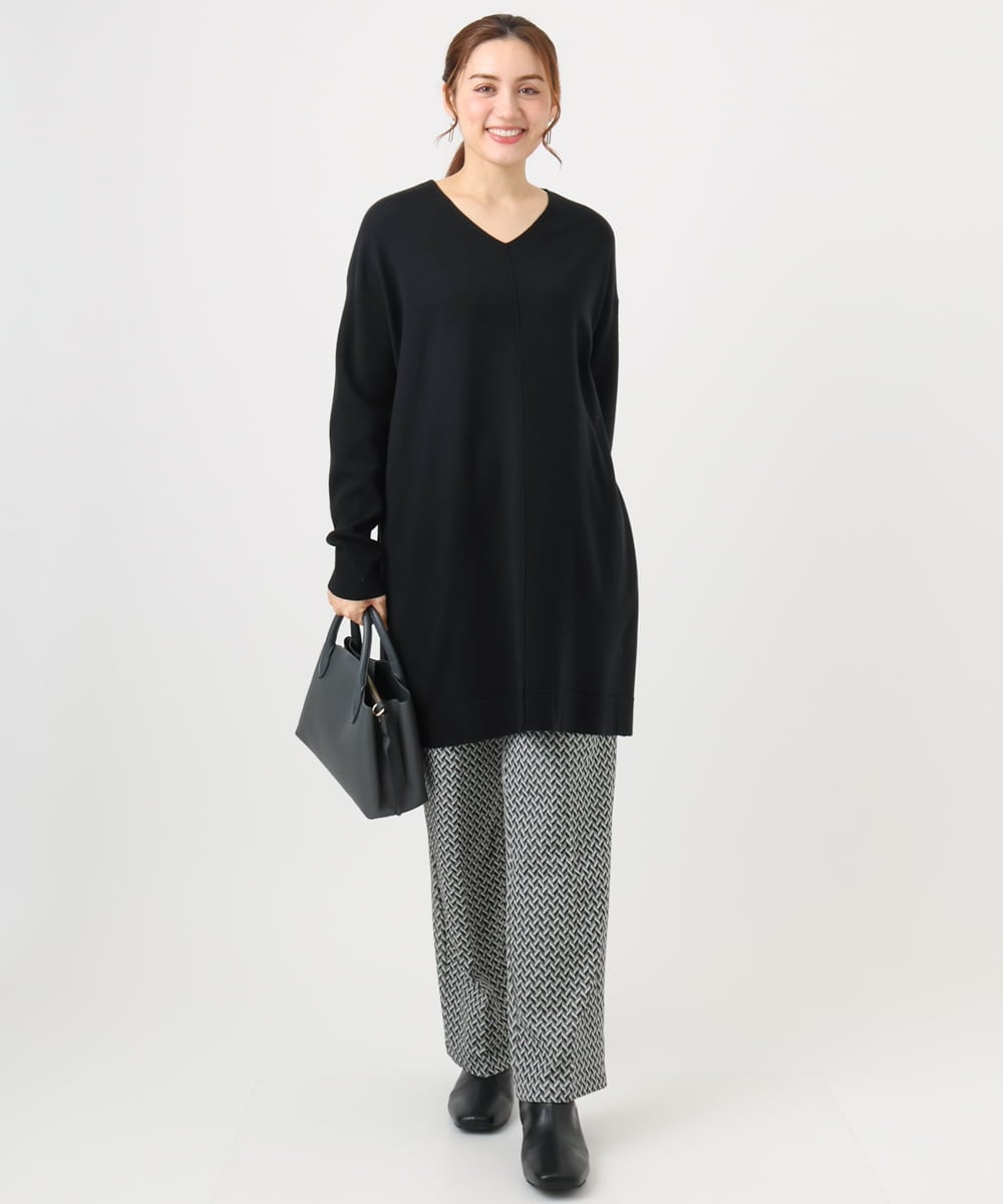 OLEBD17089 eur3(エウルキューブ) 【WEB先行販売】【大きいサイズ】Vネックニットチュニック ブラック(94)