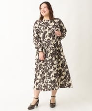 OLEBV28149 eur3(エウルキューブ) 【大きいサイズ】フラワープリントワンピース ベージュ(82)