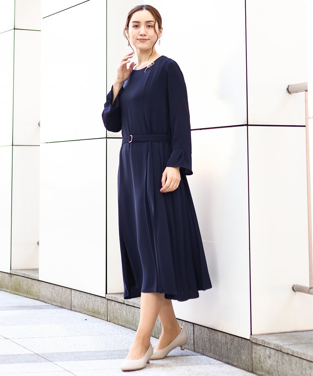 OLEDA06179 eur3(エウルキューブ) 【大きいサイズ/11号サイズあり】プリーツタックワンピース ネイビー(57)