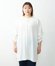 OLEDS17080 eur3(エウルキューブ) 【大きいサイズ】前後/袖2Wayパールボタンチュニック ホワイト(90)