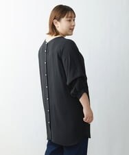 OLEDS17080 eur3(エウルキューブ) 【大きいサイズ】前後/袖2Wayパールボタンチュニック ブラック(94)