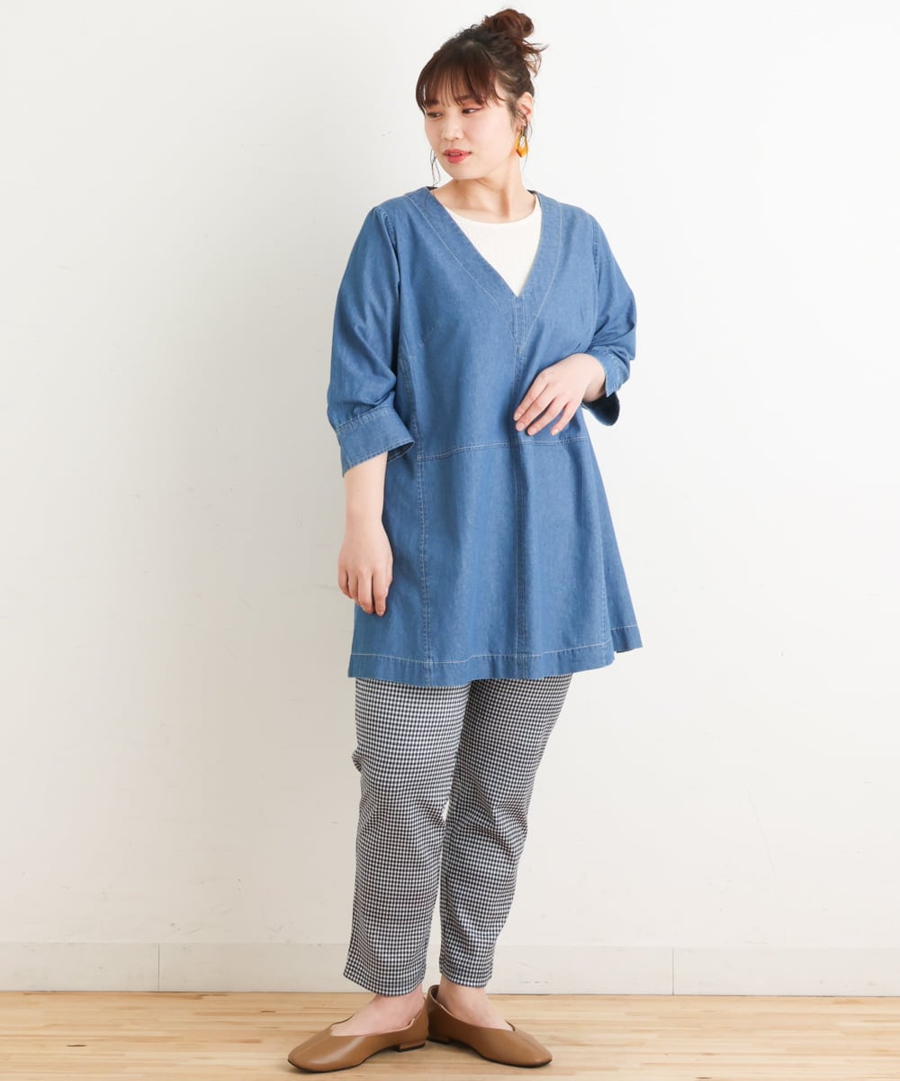 OLEES05090 eur3(エウルキューブ) 【大きいサイズ】Vネックデニムチュニック ライトブルー(50)
