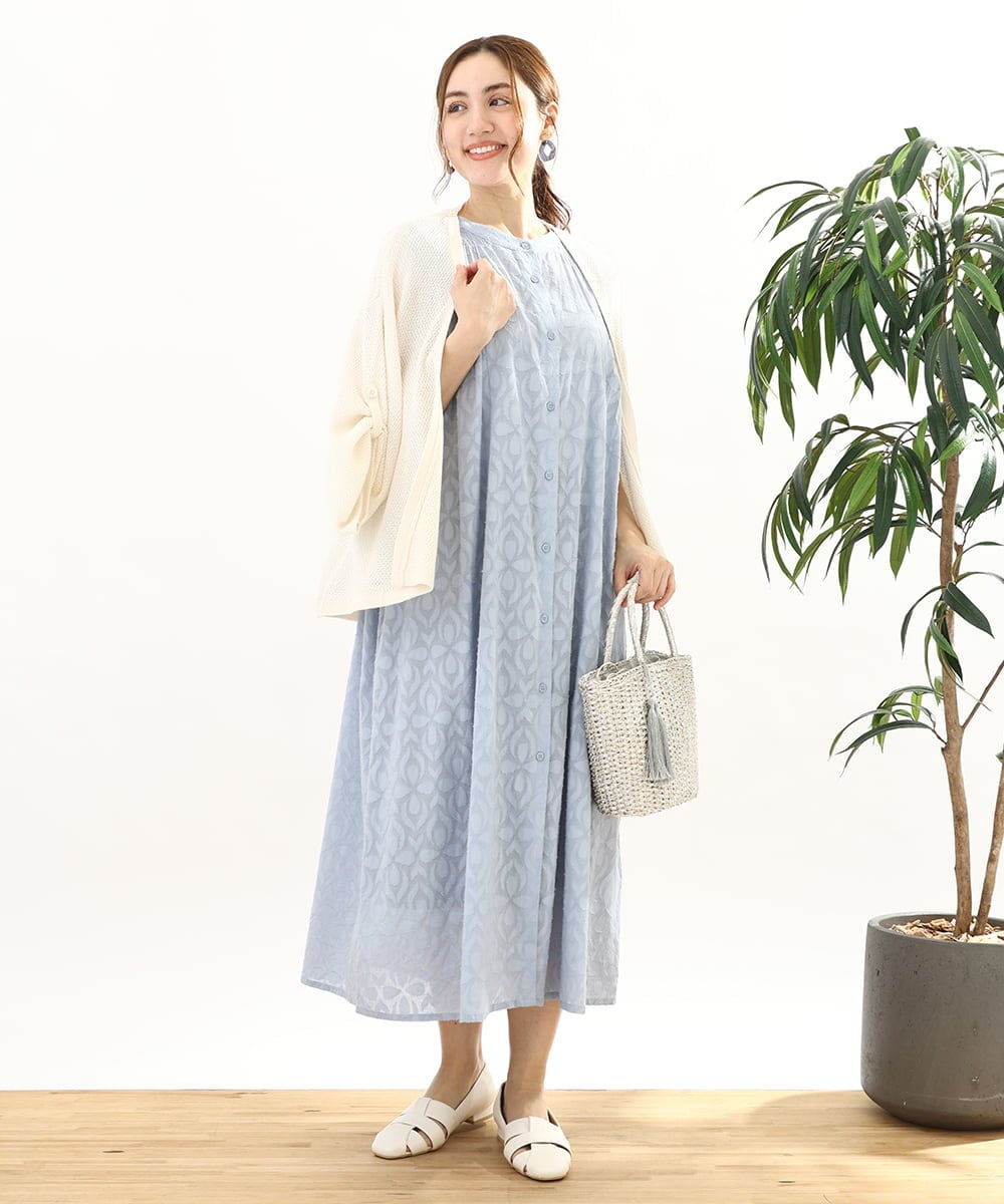 OLEFA03109 eur3(エウルキューブ) 【大きいサイズ】カットジャカードコットンワンピース ライトブルー(50)
