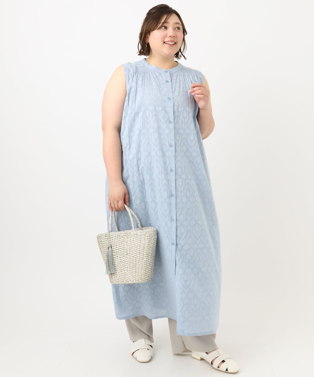 OLEFA03109 eur3(エウルキューブ) 【大きいサイズ】カットジャカードコットンワンピース ライトブルー(50)