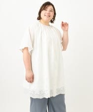 OLEFA04099 eur3(エウルキューブ) 【大きいサイズ】アイレットレースチュニック ホワイト(90)
