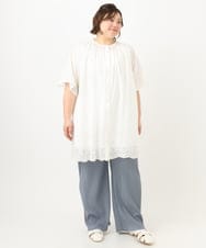 OLEFA04099 eur3(エウルキューブ) 【大きいサイズ】アイレットレースチュニック ホワイト(90)