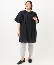 OLEFA04099 eur3(エウルキューブ) 【大きいサイズ】アイレットレースチュニック ブラック(94)