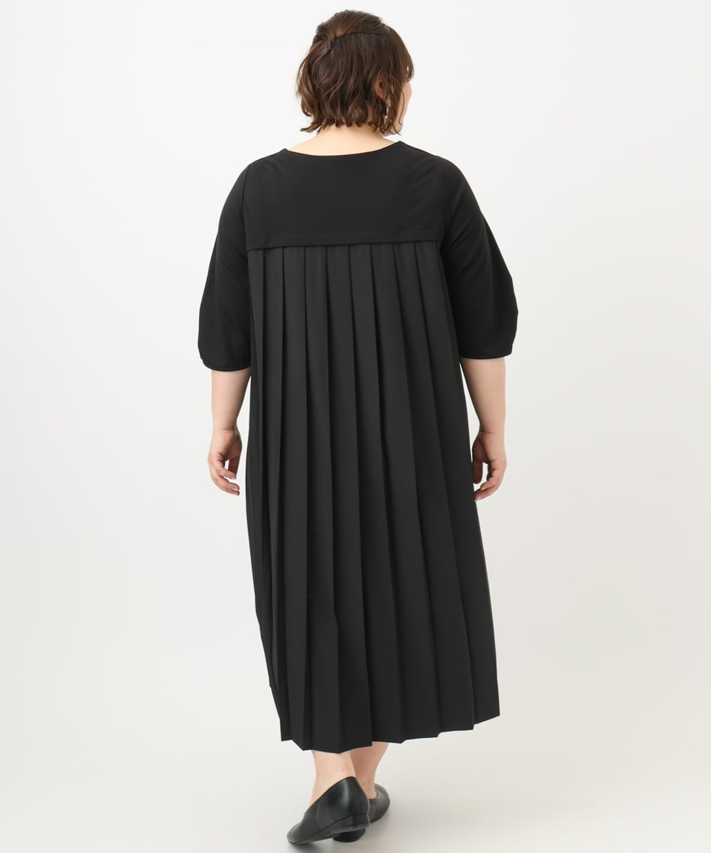 OLEFA19169 eur3(エウルキューブ) 【大きいサイズ】バックプリーツワンピース ブラック(94)