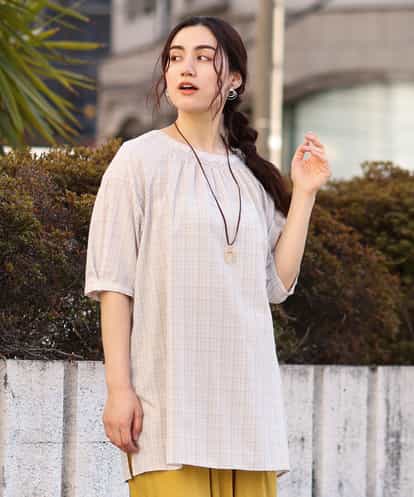 OLEFP10080 eur3 【大きいサイズ】チェック柄シャーリングチュニック