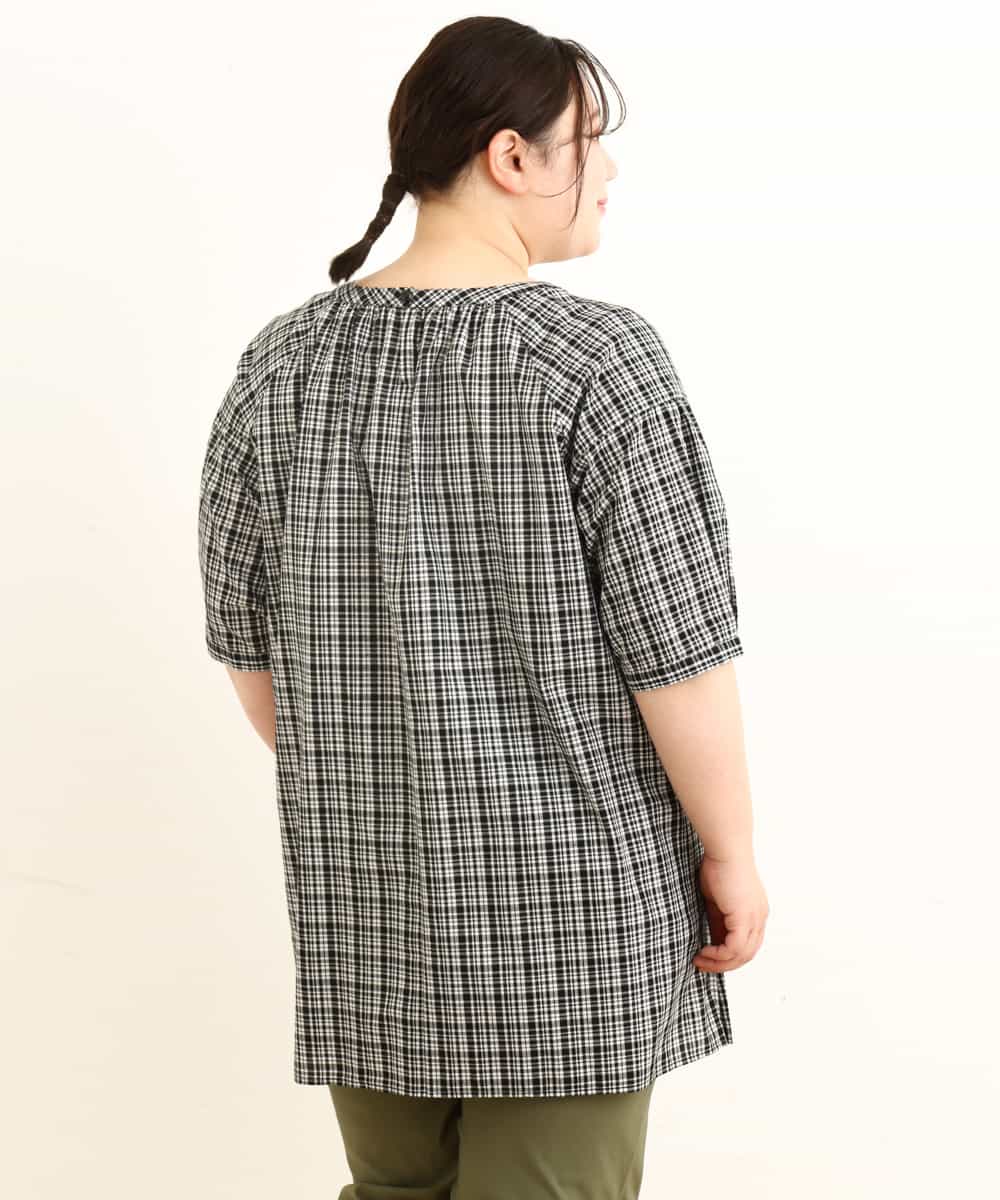 OLEFP10080 eur3(エウルキューブ) 【大きいサイズ】チェック柄シャーリングチュニック ブラック(94)