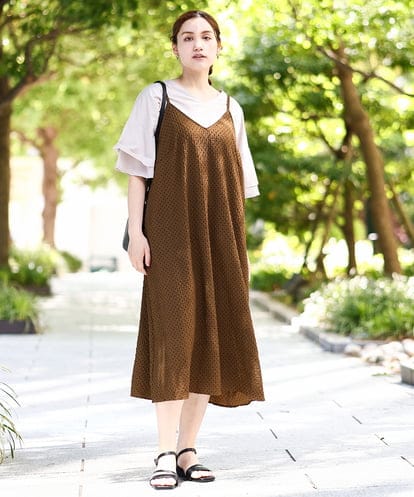 OLEHA30129 eur3 【WEB先行販売】【大きいサイズ】エンボスドットワンピース