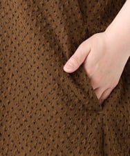 OLEHA30129 eur3(エウルキューブ) 【WEB先行販売】【大きいサイズ】エンボスドットワンピース モカ(84)