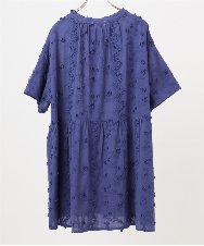 OLEHA34139 eur3(エウルキューブ) 【大きいサイズ】刺繍バンドカラーチュニック ブルー(55)